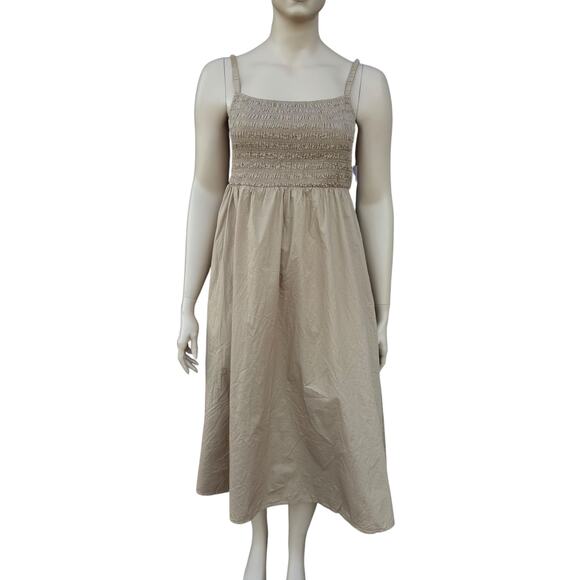 Old Navy Dresses & Skirts - Old Navy XL Tan Smocked Cutout Back Midi Dress NWT